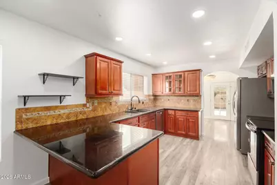 7619 W Cinnabar Avenue, Peoria, AZ 85345 - Photo 12