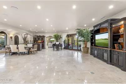 8449 E Dixileta Drive, Scottsdale, AZ 85266 - Photo 12