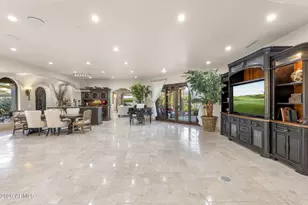 8449 E Dixileta Dr, Scottsdale, AZ 85266 - Photo 12