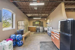 8449 E Dixileta Dr, Scottsdale, AZ 85266 - Photo 62