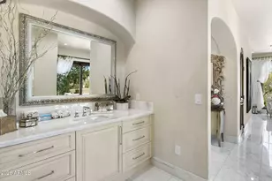 8449 E Dixileta Dr, Scottsdale, AZ 85266 - Photo 40