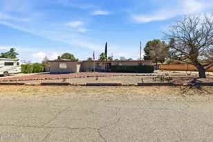 2816 Calle Pkwy, Sierra Vista, AZ 85635 - Photo 1