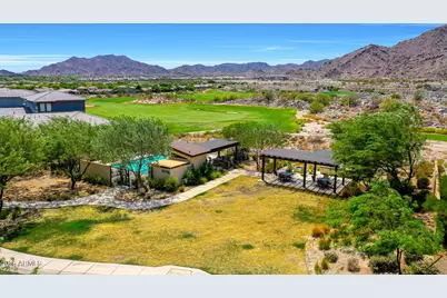 20756 W Medlock Drive, Buckeye, AZ 85396 - Photo 18