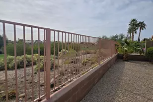 11606 W Grapefruit Ct W, Surprise, AZ 85378 - Photo 30