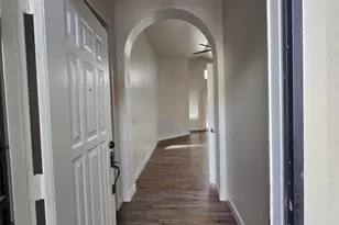 11606 W Grapefruit Ct W, Surprise, AZ 85378 - Photo 4