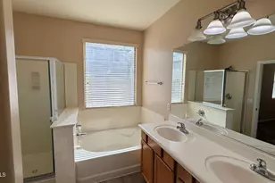 2739 E Canyon Creek Dr, Gilbert, AZ 85295 - Photo 40