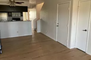 4901 S Calle Los Cerros Dr, Tempe, AZ 85282 - Photo 2