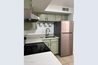 604 S Bellview -- #B, Mesa, AZ 85204 - Photo 2