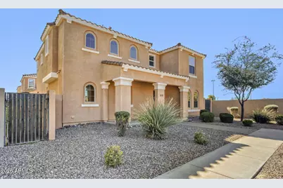 2220 S Buckaroo Trail, Gilbert, AZ 85295 - Photo 2