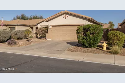 724 W Trellis Road, Queen Creek, AZ 85140 - Photo 4