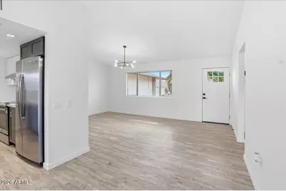 12432 W Fieldstone Drive, Sun City West, AZ 85375 - Photo 10