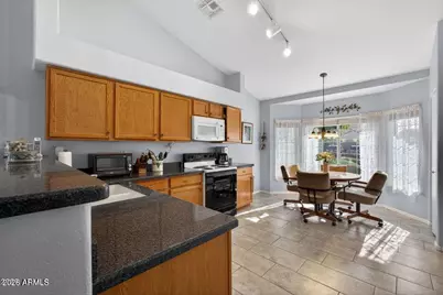 552 E Jasper Drive, Gilbert, AZ 85296 - Photo 10