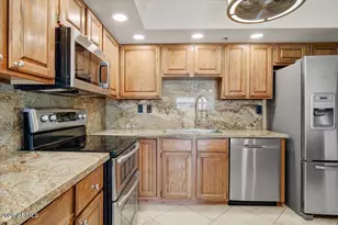 7870 E Camelback Rd, Scottsdale, AZ 85251 - Photo 4