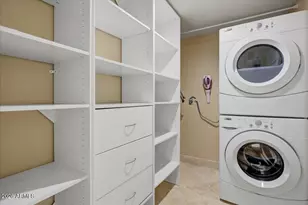 7870 E Camelback Rd, Scottsdale, AZ 85251 - Photo 16