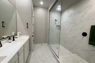 14030 W Desert Flower Dr, Goodyear, AZ 85395 - Photo 14