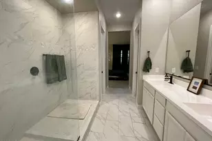 14030 W Desert Flower Dr, Goodyear, AZ 85395 - Photo 16