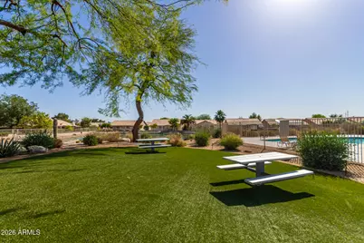 20305 N 105th Avenue, Peoria, AZ 85382 - Photo 2