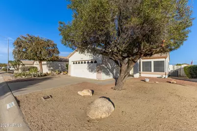 20305 N 105th Avenue, Peoria, AZ 85382 - Photo 6