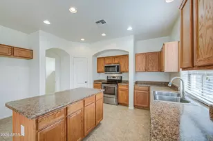 38435 N Dawn Ct, San Tan Valley, AZ 85140 - Photo 12