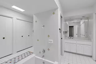 836 W Moon Valley Dr, Phoenix, AZ 85023 - Photo 32