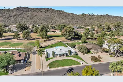 836 W Moon Valley Drive, Phoenix, AZ 85023 - Photo 48