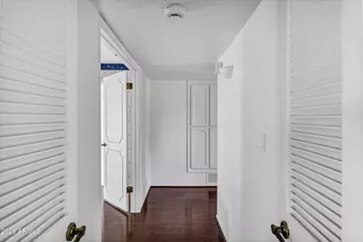 836 W Moon Valley Drive, Phoenix, AZ 85023 - Photo 22