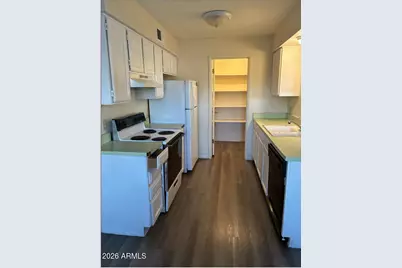 899 E Erie Street, Chandler, AZ 85225 - Photo 4