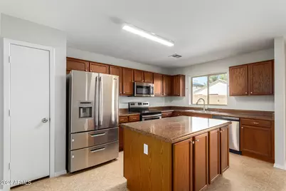 23598 W Bowker Street, Buckeye, AZ 85326 - Photo 16