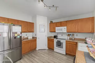 12505 N El Frio St, El Mirage, AZ 85335 - Photo 10