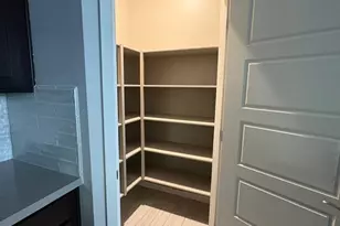 2776 E Sequoia Dr, Phoenix, AZ 85050 - Photo 14