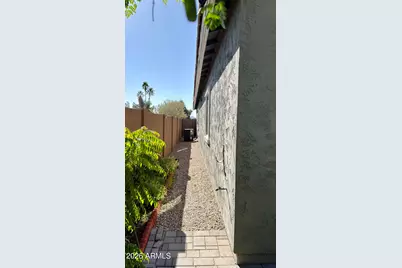 2776 E Sequoia Drive, Phoenix, AZ 85050 - Photo 28