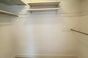 10410 N 37th Dr, Phoenix, AZ 85051 - Photo 20