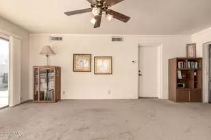 1302 E Rowlands Ln, Phoenix, AZ 85022 - Photo 40