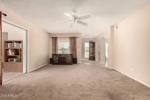 1302 E Rowlands Ln, Phoenix, AZ 85022 - Photo 12