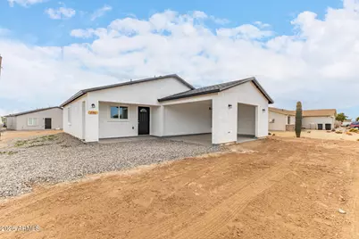 200 Gompers Circle, Morristown, AZ 85342 - Photo 2