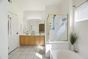 7401 W Arrowhead Clubhouse Dr, Glendale, AZ 85308 - Photo 24