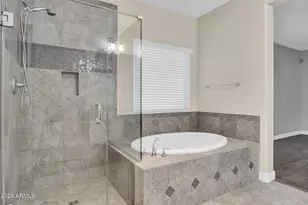 21121 N 37th Run, Phoenix, AZ 85050 - Photo 20