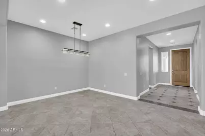 21121 N 37th Run, Phoenix, AZ 85050 - Photo 8