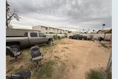 408 E Garnet Avenue, Mesa, AZ 85204 - Photo 16