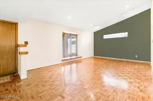 1118 E Laguna Dr, Tempe, AZ 85282 - Photo 8