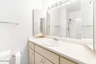 1118 E Laguna Dr, Tempe, AZ 85282 - Photo 24