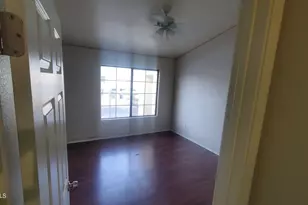 7801 N 44th Dr, Glendale, AZ 85301 - Photo 16