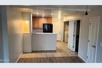 7801 N 44th Drive #1063, Glendale, AZ 85301 - Photo 4