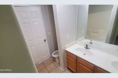 7801 N 44th Drive #1063, Glendale, AZ 85301 - Photo 18