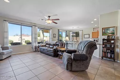 2124 E Oakland Street, Chandler, AZ 85225 - Photo 14