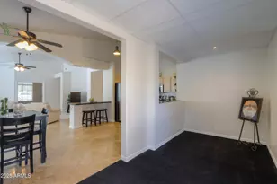 687 N Gregory Pl, Chandler, AZ 85226 - Photo 14