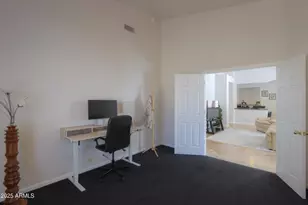 687 N Gregory Pl, Chandler, AZ 85226 - Photo 16