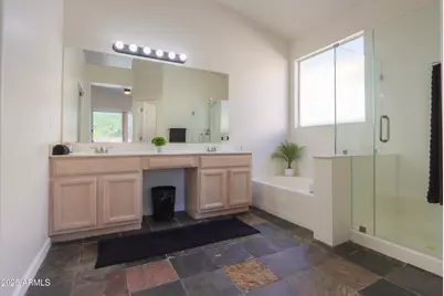 687 N Gregory Place, Chandler, AZ 85226 - Photo 18