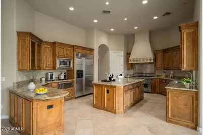 6243 E Camelback Road, Scottsdale, AZ 85251 - Photo 10