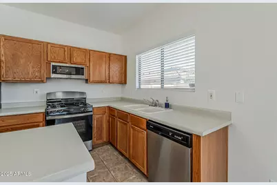 2286 E Peach Tree Drive, Chandler, AZ 85249 - Photo 14